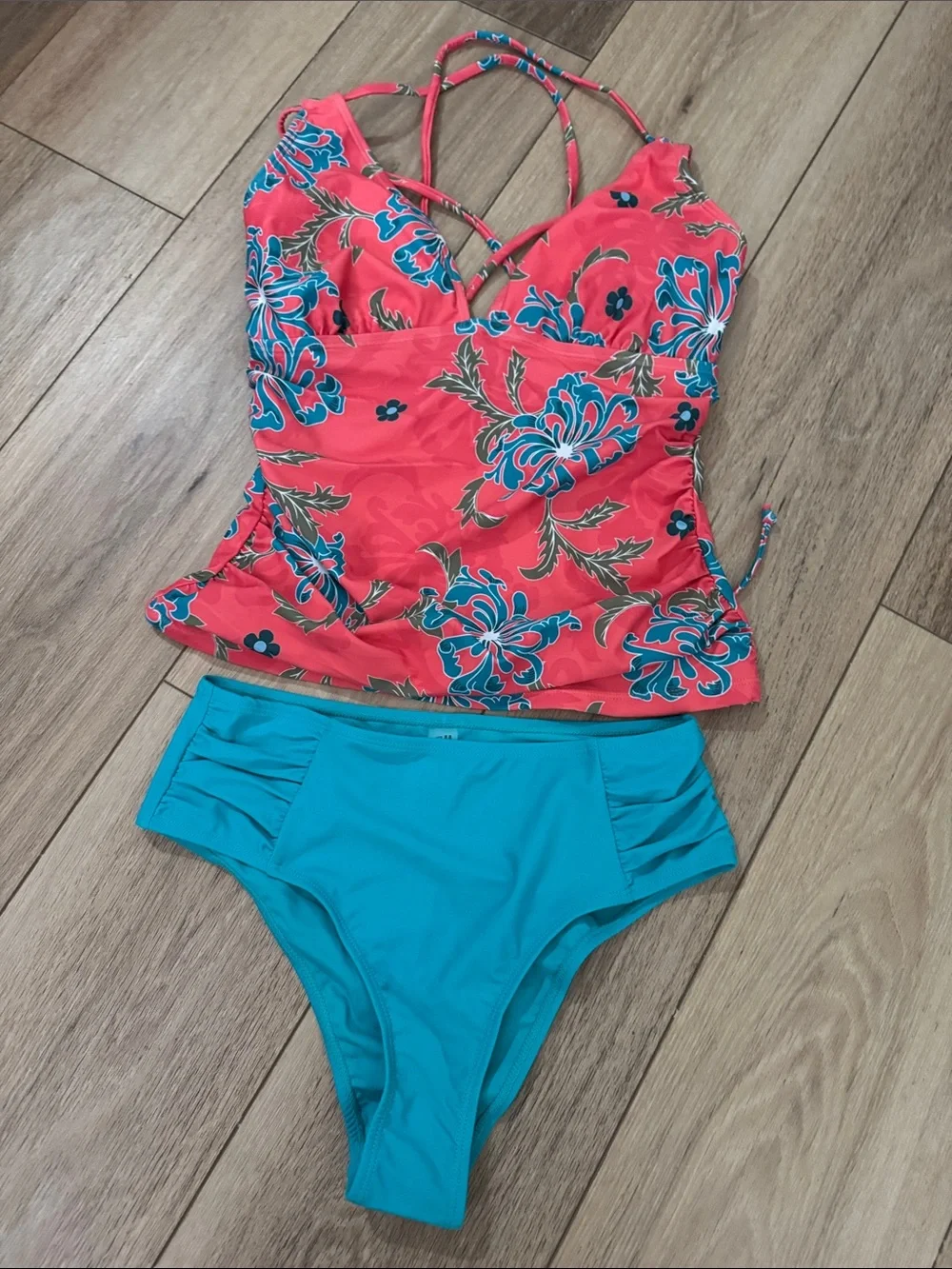 Cupshe NWOT S coral aqua Floral  ruched sexy Tankini set